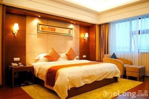 Wenhua Herton Hotel Qionghai Exterior photo